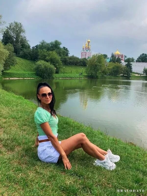 Anastasia, 38