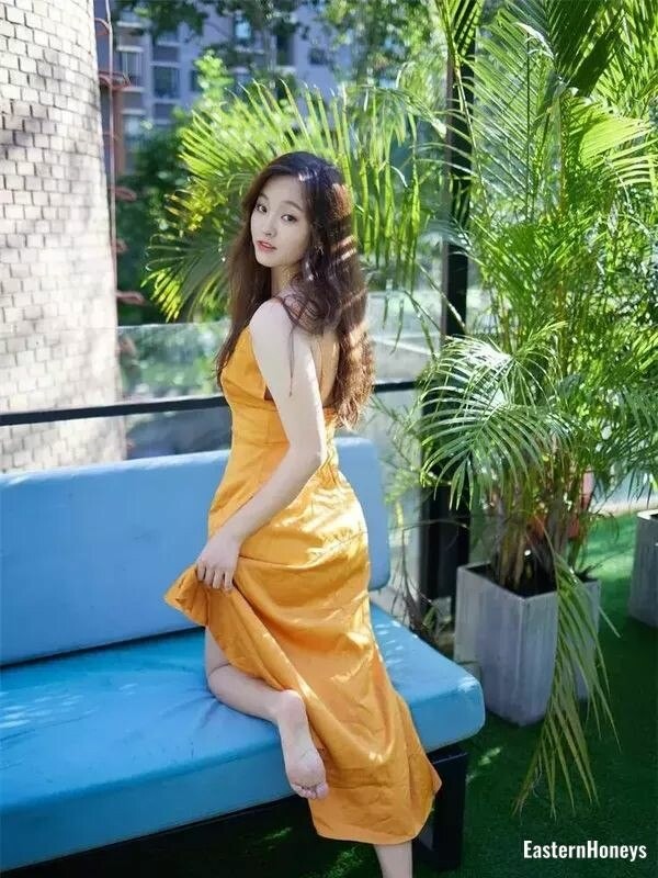 Ying, 23