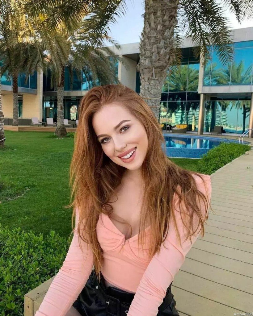 Anastasia, 19