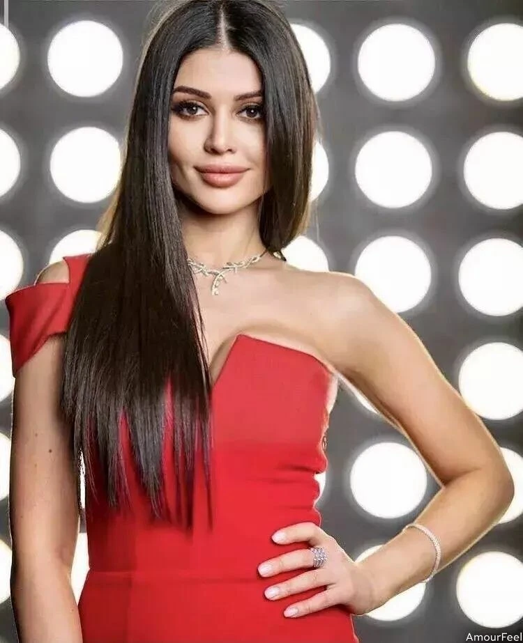 Evgeniya, 29