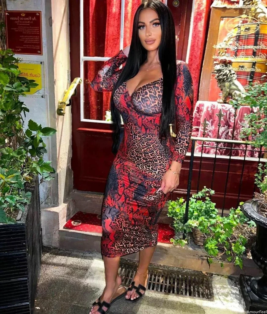 Ana Georgiana, 30